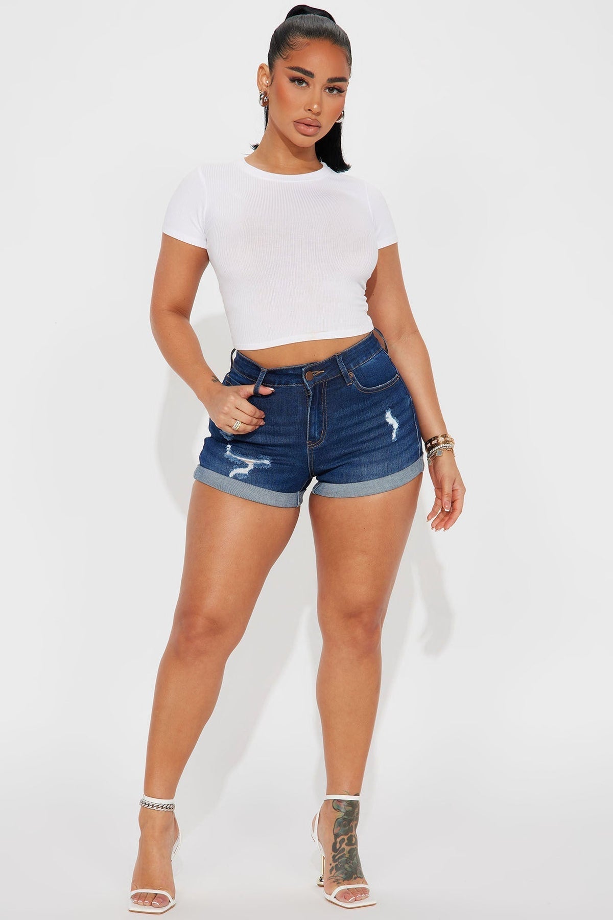 90s Mom Stretch Ripped Denim Shorts - Dark Wash