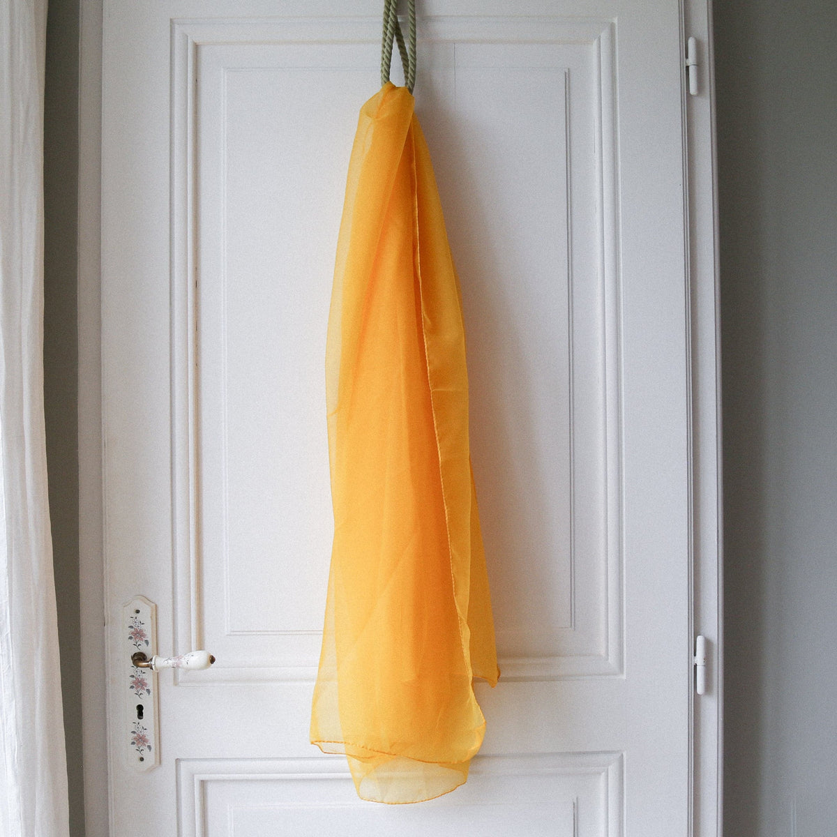Arenbergo Scarf