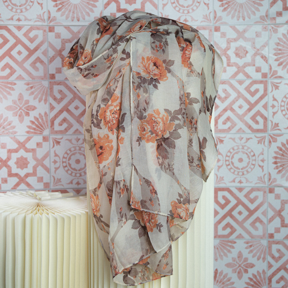 Rouen Scarf