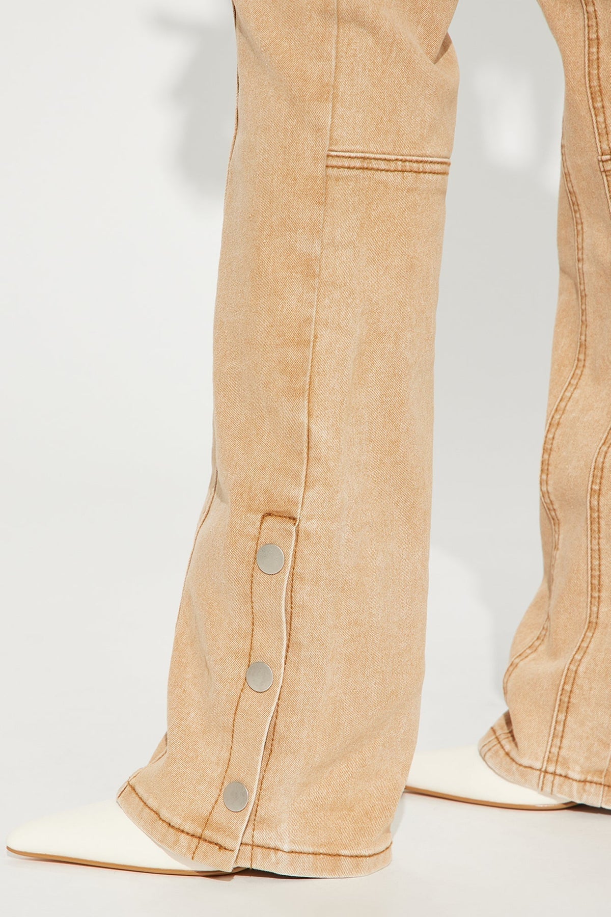 Chasin' You Mineral Wash Pant - Khaki