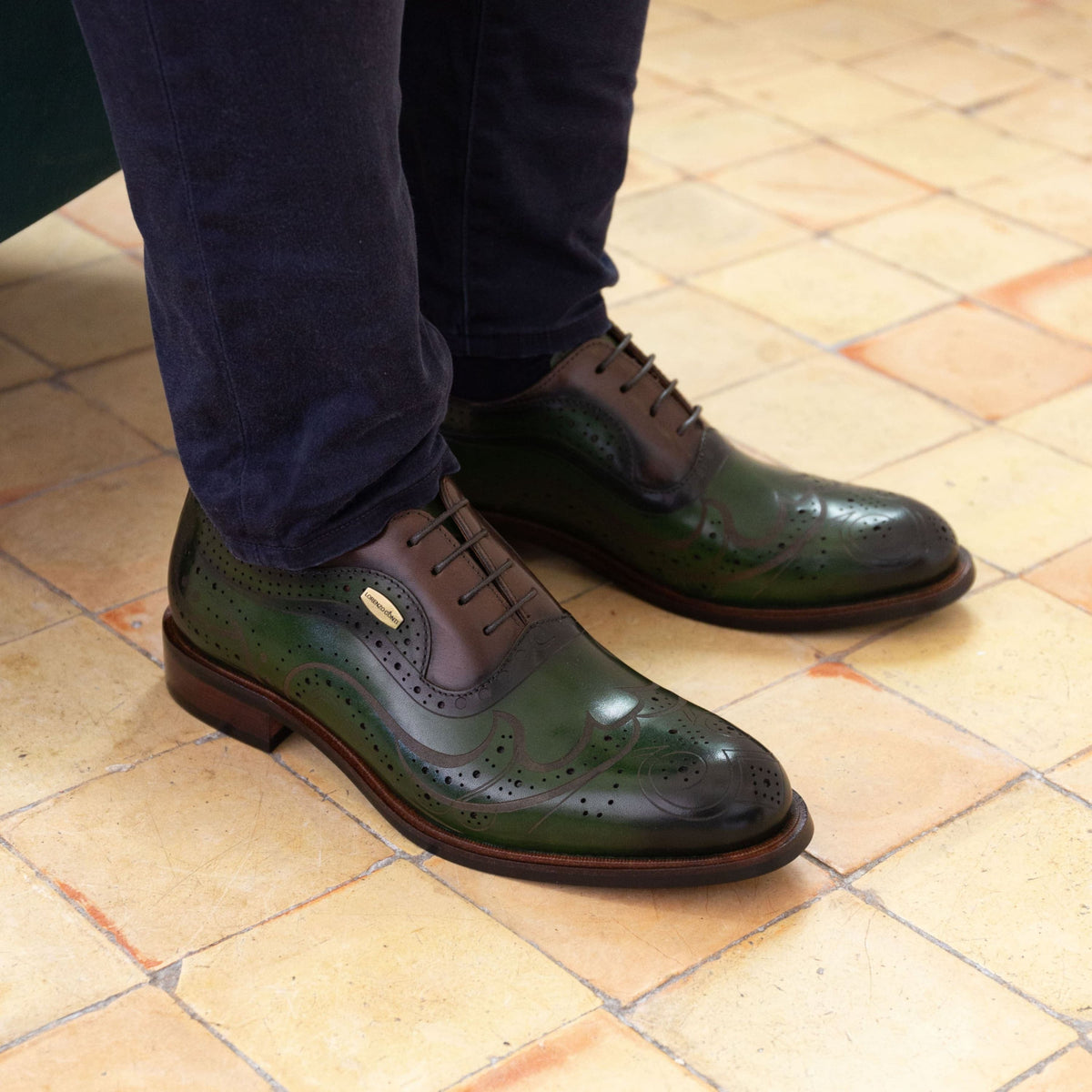 AYAN 01 Shoe