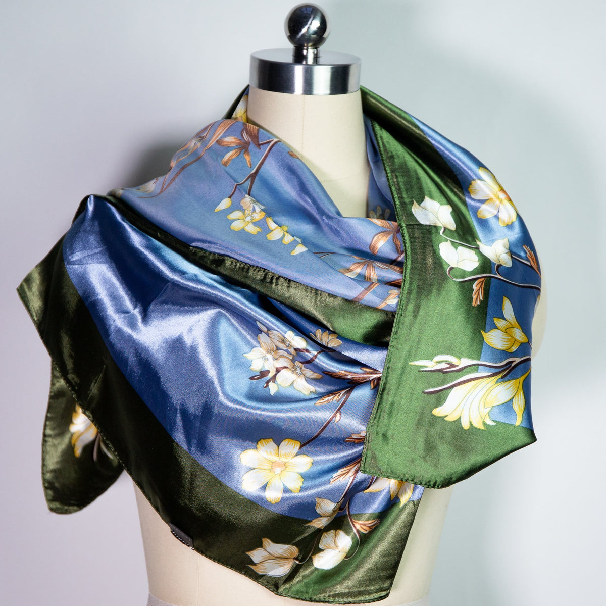 Alina Scarf